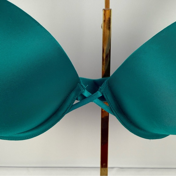 Victoria’s Secret Bra Bundle – Set of 3 (Size 38C) - Picture 9 of 15